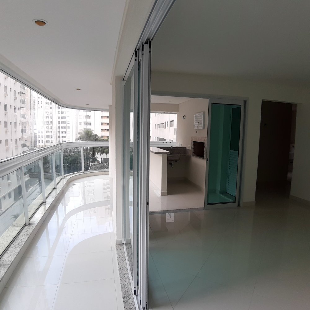 Apartamento Alto Padrão - Venda - Pitangueiras - Guarujá - SP